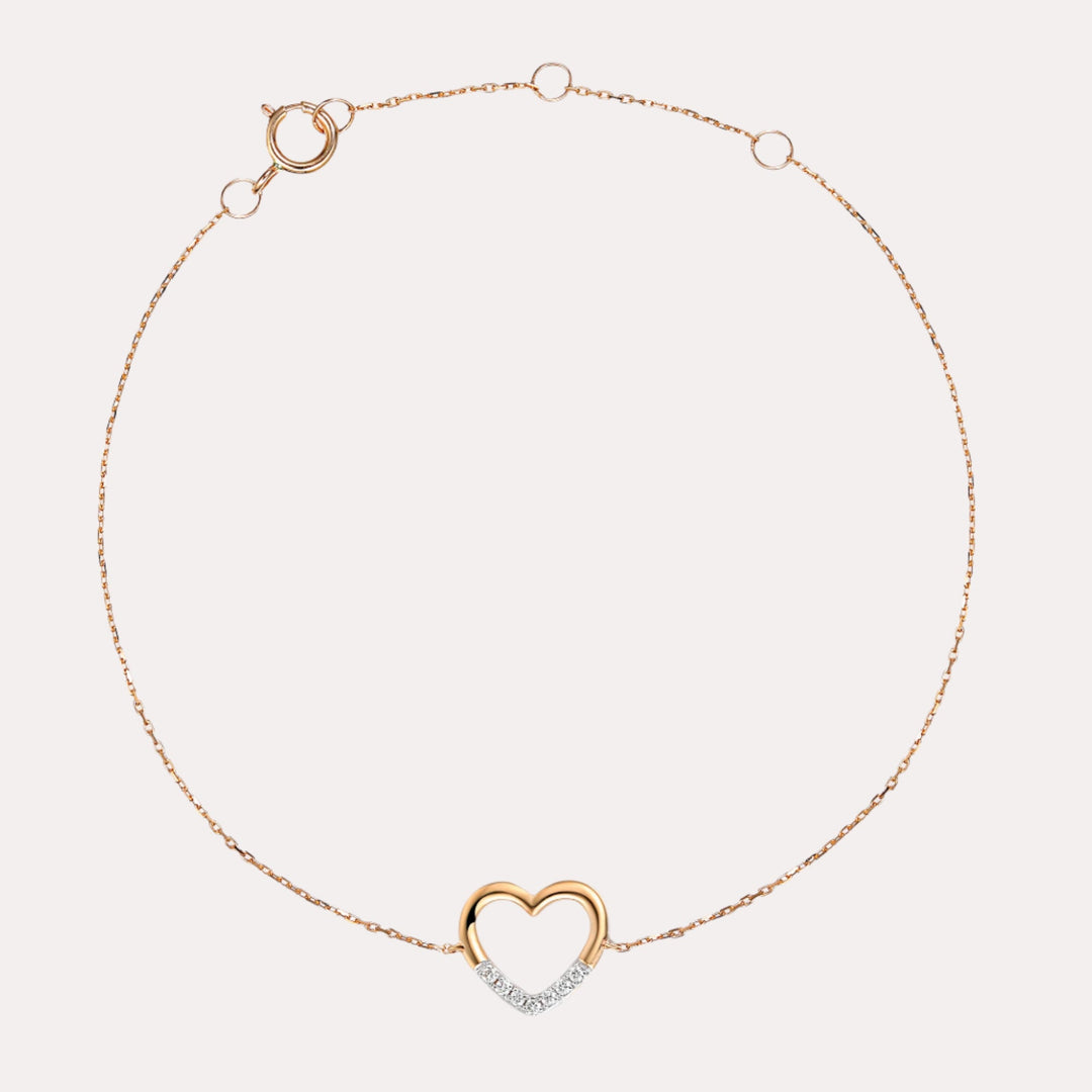 Pavé Diamond Heart Bracelet In 18K Gold - The Jewelyst. - Pavé Diamond Heart Bracelet In 18K Gold