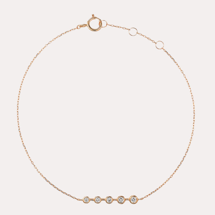 Round Brilliant Cut Rubover Bar Diamond Bracelet In 18K Gold - The Jewelyst. - Round Brilliant Cut Rubover Bar Diamond Bracelet In 18K Gold