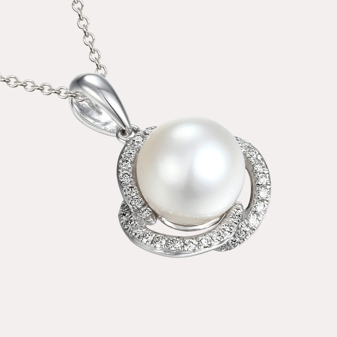 Round Pearl With Diamond Petal Halo Pendant Necklace In 18K Gold - The Jewelyst. - Round Pearl With Diamond Petal Halo Pendant Necklace In 18K Gold