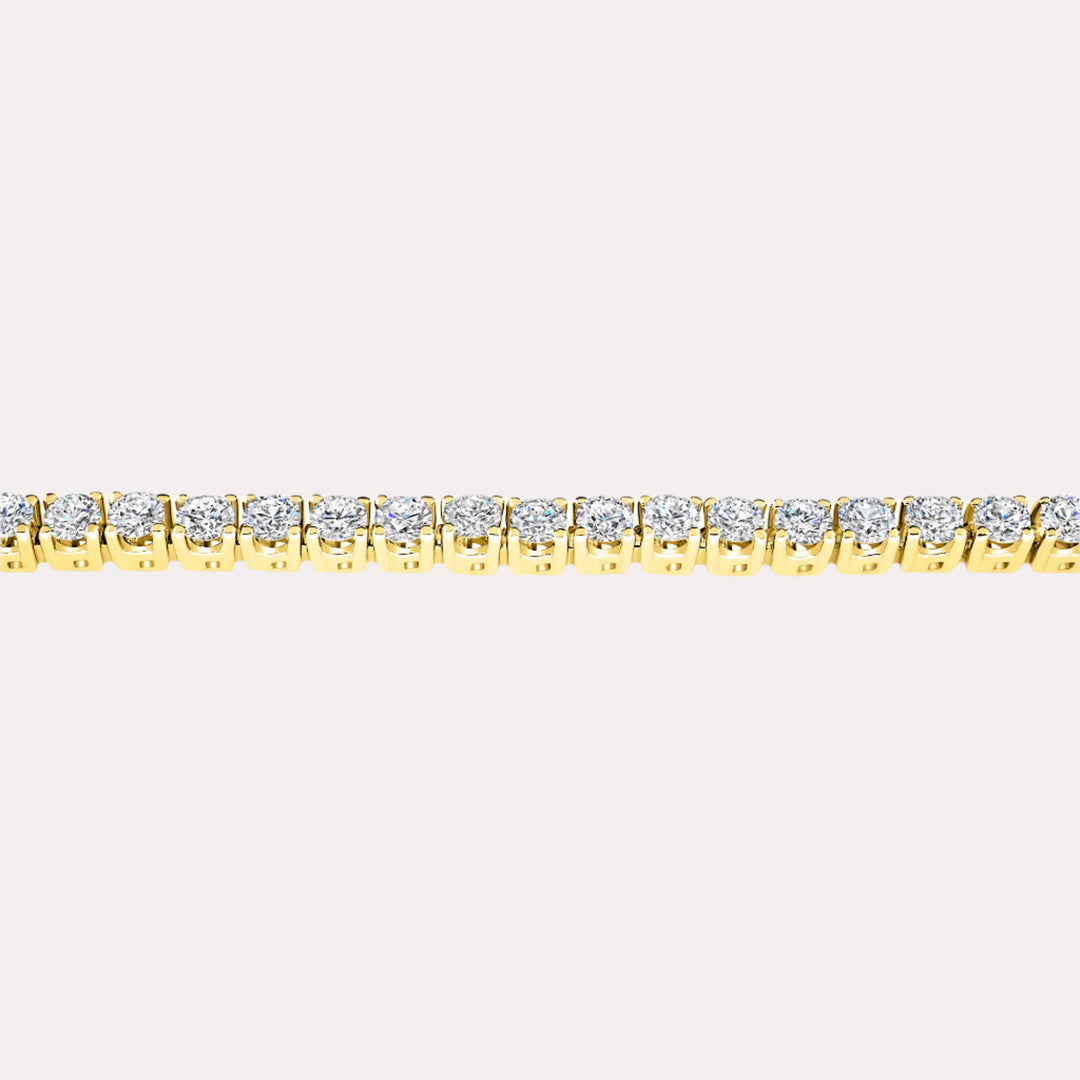 Finesse Diamond Tennis Bracelet In 18K Gold