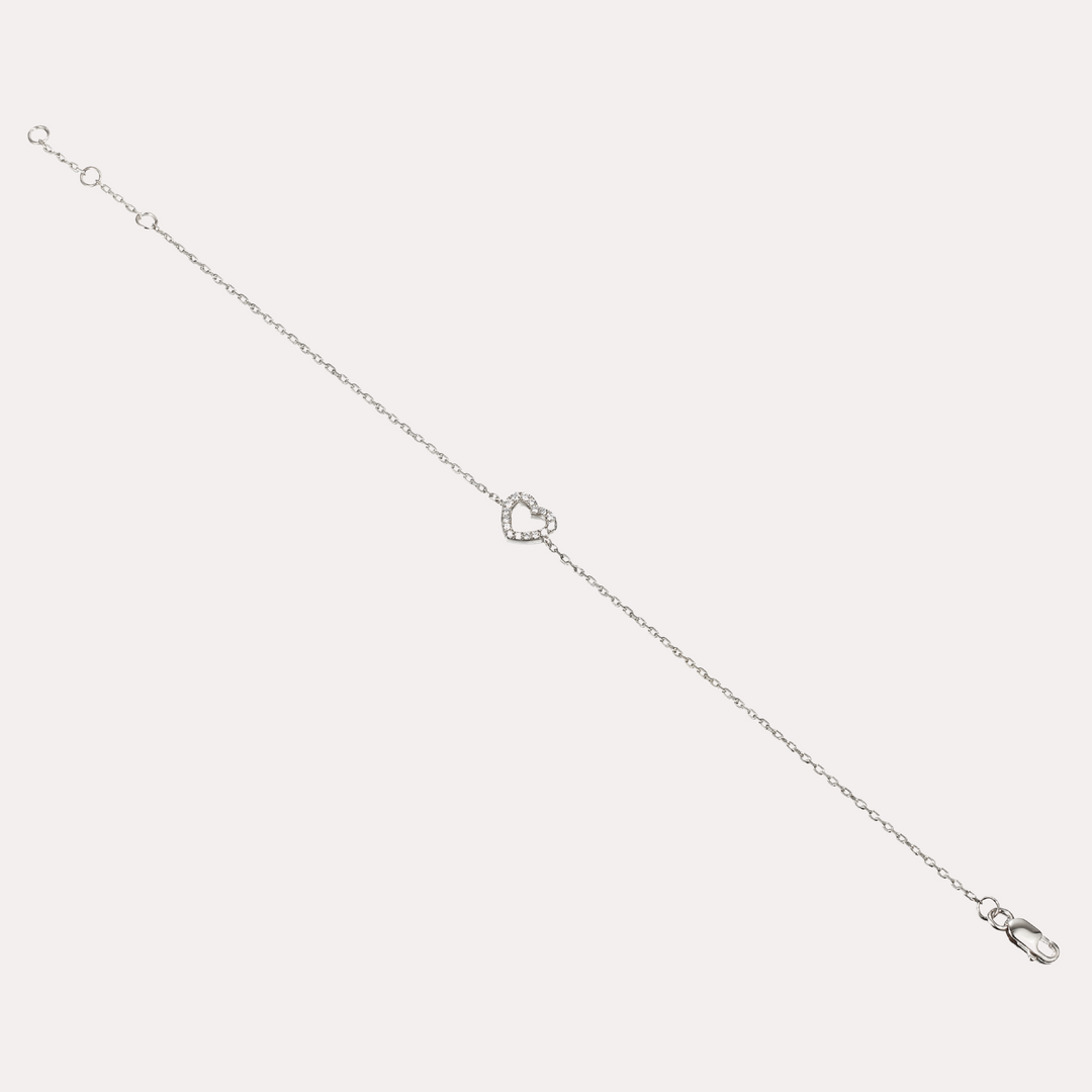 Round Brilliant Cut Diamond Heart Bracelet In 18ct Gold