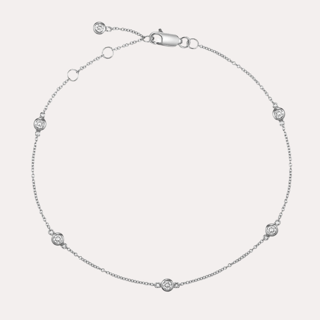 Round Brilliant Cut Diamond Rubover Bracelet In 18K Gold