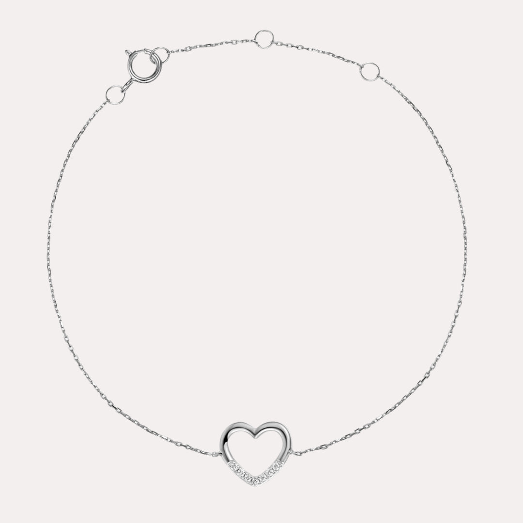 Pavé Diamond Heart Bracelet In 18K Gold