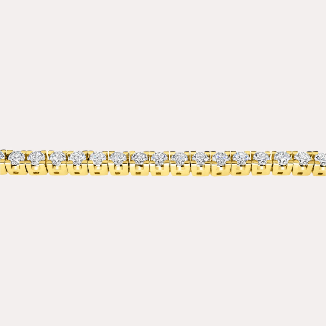 Box Claw Diamond Tennis Bracelet In 18K Gold - The Jewelyst. - Box Claw Diamond Tennis Bracelet In 18K Gold