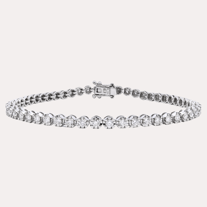 Claw Set Round Brilliant Cut Diamond Tennis Bracelet In 18K Gold - The Jewelyst. - Claw Set Round Brilliant Cut Diamond Tennis Bracelet In 18K Gold