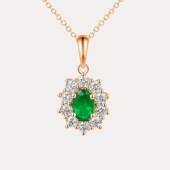 Oval Emerald Cluster Pendant Necklace In 18K Gold - The Jewelyst. - Oval Emerald Cluster Pendant Necklace In 18K Gold