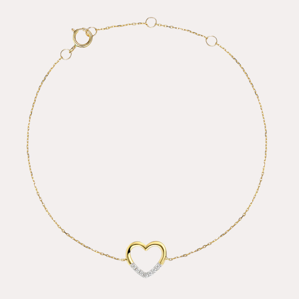 Pavé Diamond Heart Bracelet In 18K Gold - The Jewelyst. - Pavé Diamond Heart Bracelet In 18K Gold