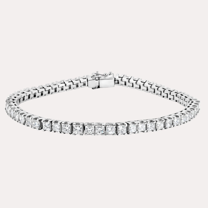 Princess Diamond Tennis Bracelet In 18K Gold - The Jewelyst. - Princess Diamond Tennis Bracelet In 18K Gold