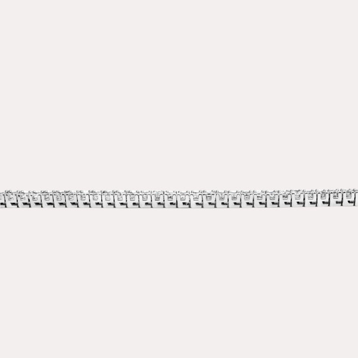 Princess Diamond Tennis Bracelet In 18K Gold - The Jewelyst. - Princess Diamond Tennis Bracelet In 18K Gold