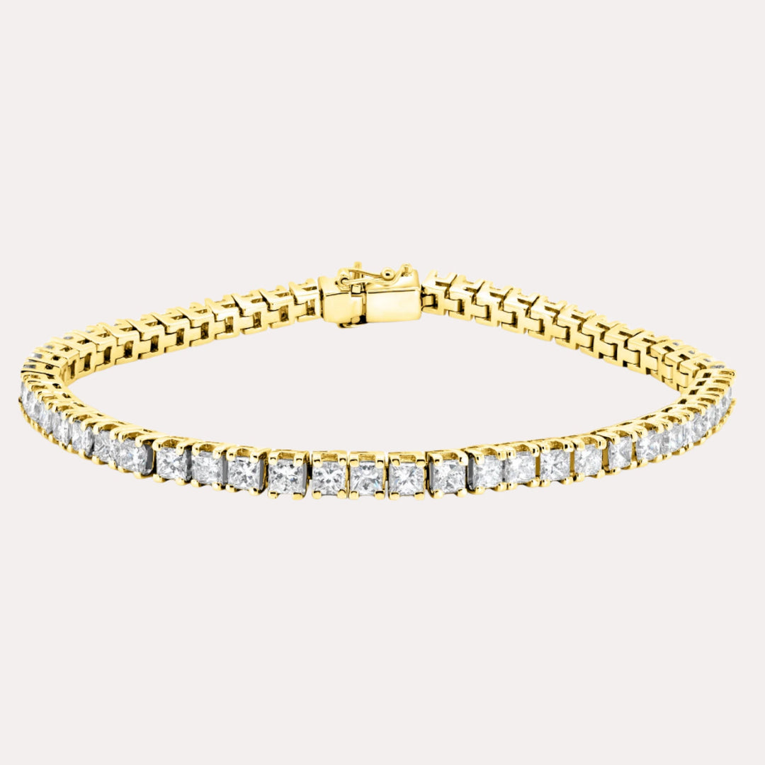 Princess Diamond Tennis Bracelet In 18K Gold - The Jewelyst. - Princess Diamond Tennis Bracelet In 18K Gold