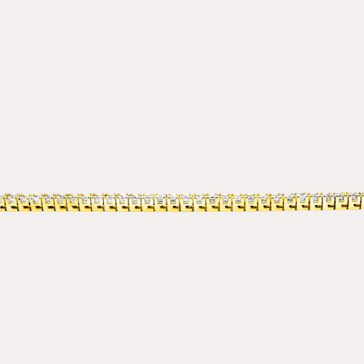 Princess Diamond Tennis Bracelet In 18K Gold - The Jewelyst. - Princess Diamond Tennis Bracelet In 18K Gold
