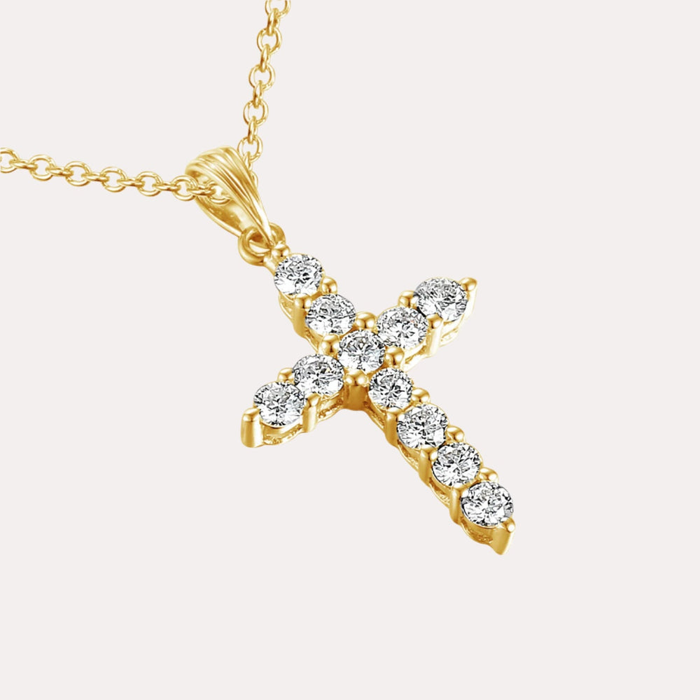 Round Brilliant Diamond Cross Pendant Necklace In 18K Gold - The Jewelyst. - Round Brilliant Diamond Cross Pendant Necklace In 18K Gold